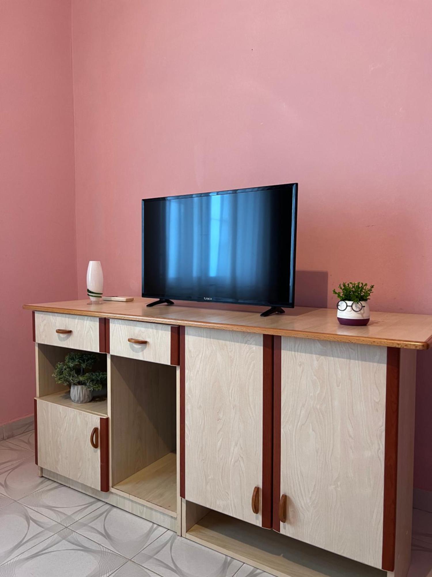 Berat Private Room In Haxhialiu Villa Экстерьер фото